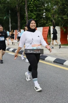 Runner Photo 4302916