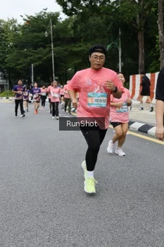 Runner Photo 4302924