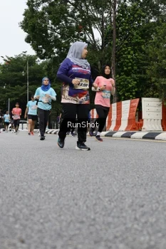 Runner Photo 4302926