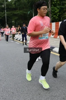 Runner Photo 4302927