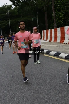 Runner Photo 4302933