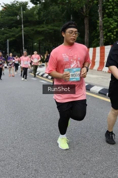 Runner Photo 4302938