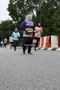 Runner Photo 4302940