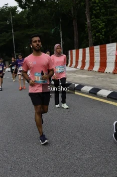 Runner Photo 4302945