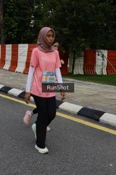 Runner Photo 4302949