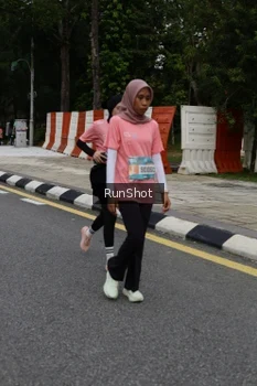 Runner Photo 4302951