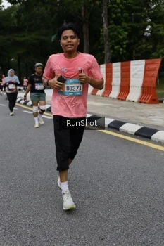 Runner Photo 4302962