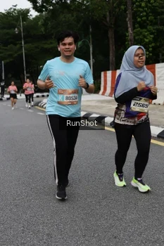 Runner Photo 4302971