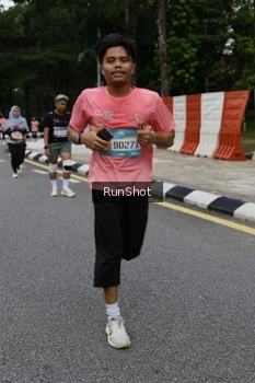 Runner Photo 4302972