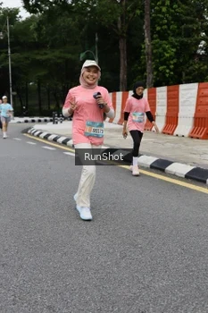 Runner Photo 4302995