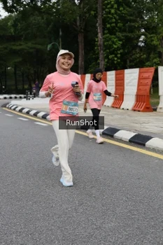 Runner Photo 4302999