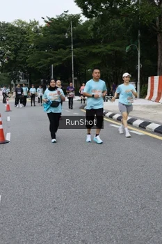 Runner Photo 4303022