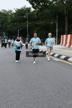 Runner Photo 4303031