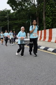 Runner Photo 4303054