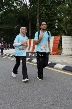 Runner Photo 4303064