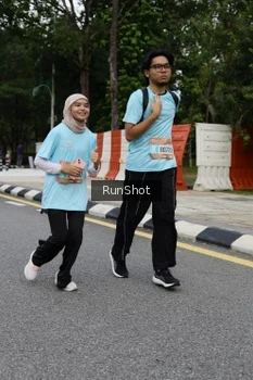 Runner Photo 4303079