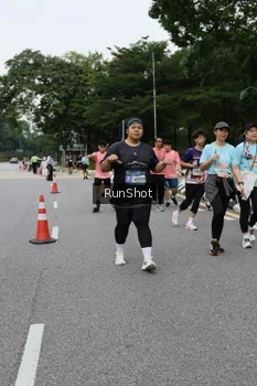 Runner Photo 4303080