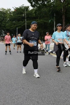 Runner Photo 4303083