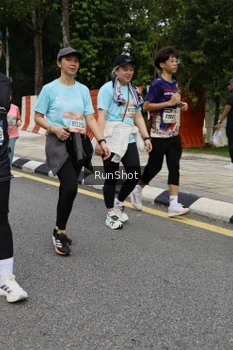 Runner Photo 4303092
