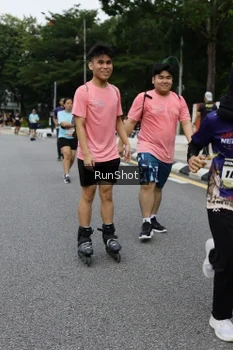 Runner Photo 4303115
