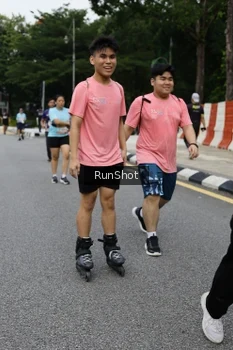 Runner Photo 4303118