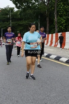 Runner Photo 4303121