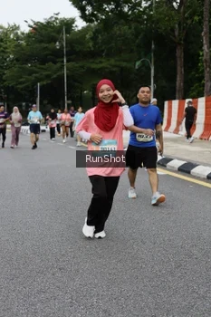 Runner Photo 4303126