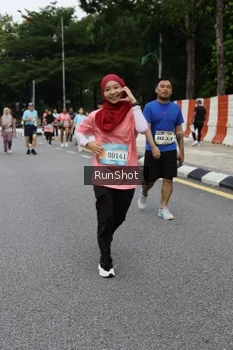 Runner Photo 4303131