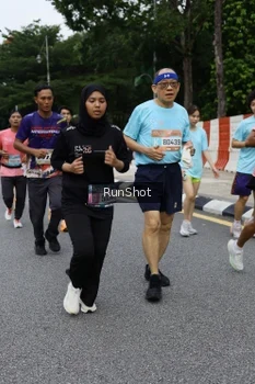 Runner Photo 4303162