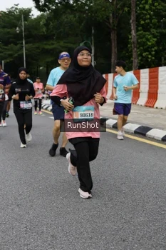 Runner Photo 4303163