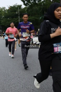 Runner Photo 4303167