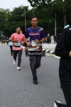 Runner Photo 4303168