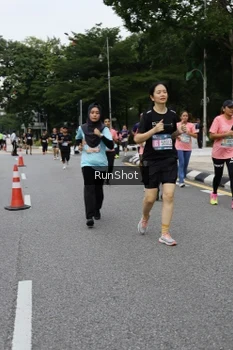 Runner Photo 4303183