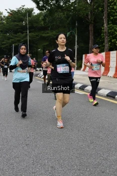 Runner Photo 4303187