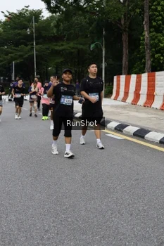 Runner Photo 4303205