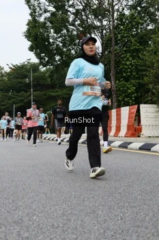 Runner Photo 4303264