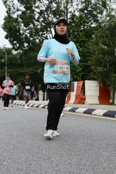 Runner Photo 4303309