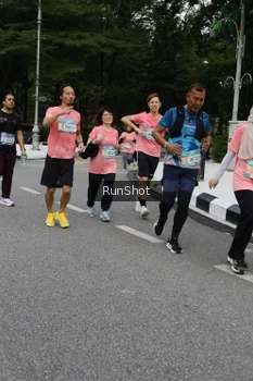 Runner Photo 4303319