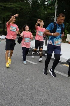 Runner Photo 4303320