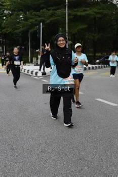 Runner Photo 4303322