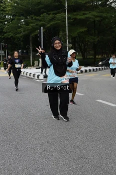 Runner Photo 4303323