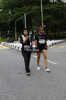 Runner Photo 4303412