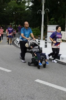 Runner Photo 4303422