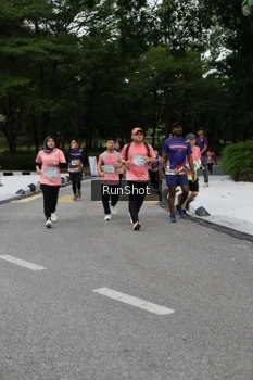 Runner Photo 4303440