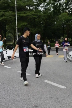 Runner Photo 4303454