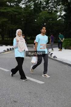 Runner Photo 4303473