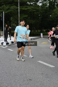 Runner Photo 4303481