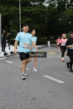 Runner Photo 4303482