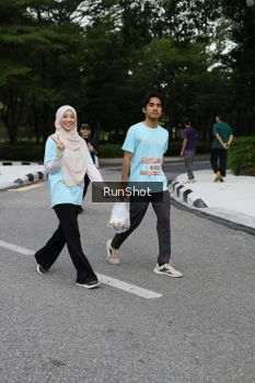 Runner Photo 4303484