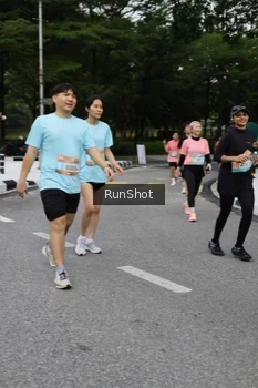 Runner Photo 4303485